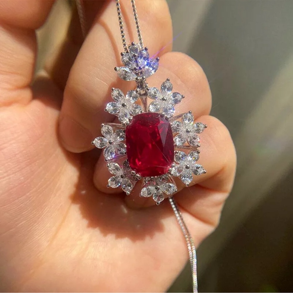 Women 925 Silver Necklaces Pendant Gorgeous Cubic Zirconia Engagement Jewelry - Picture 2 of 5